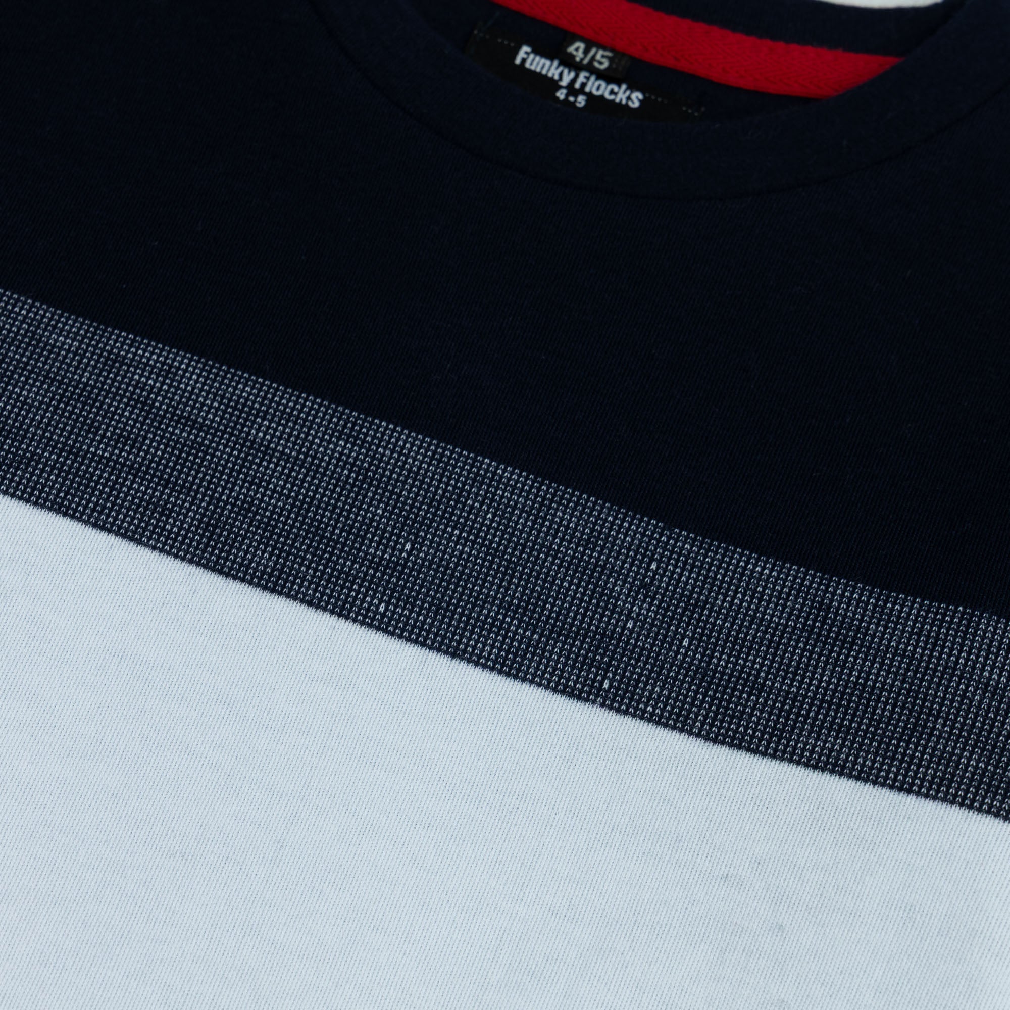 Sweatshirt With Long Sleeves